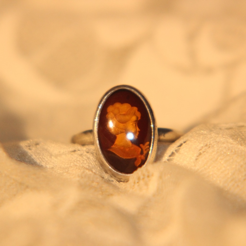 SOLD Auburn Silver (925) Cameo Ring